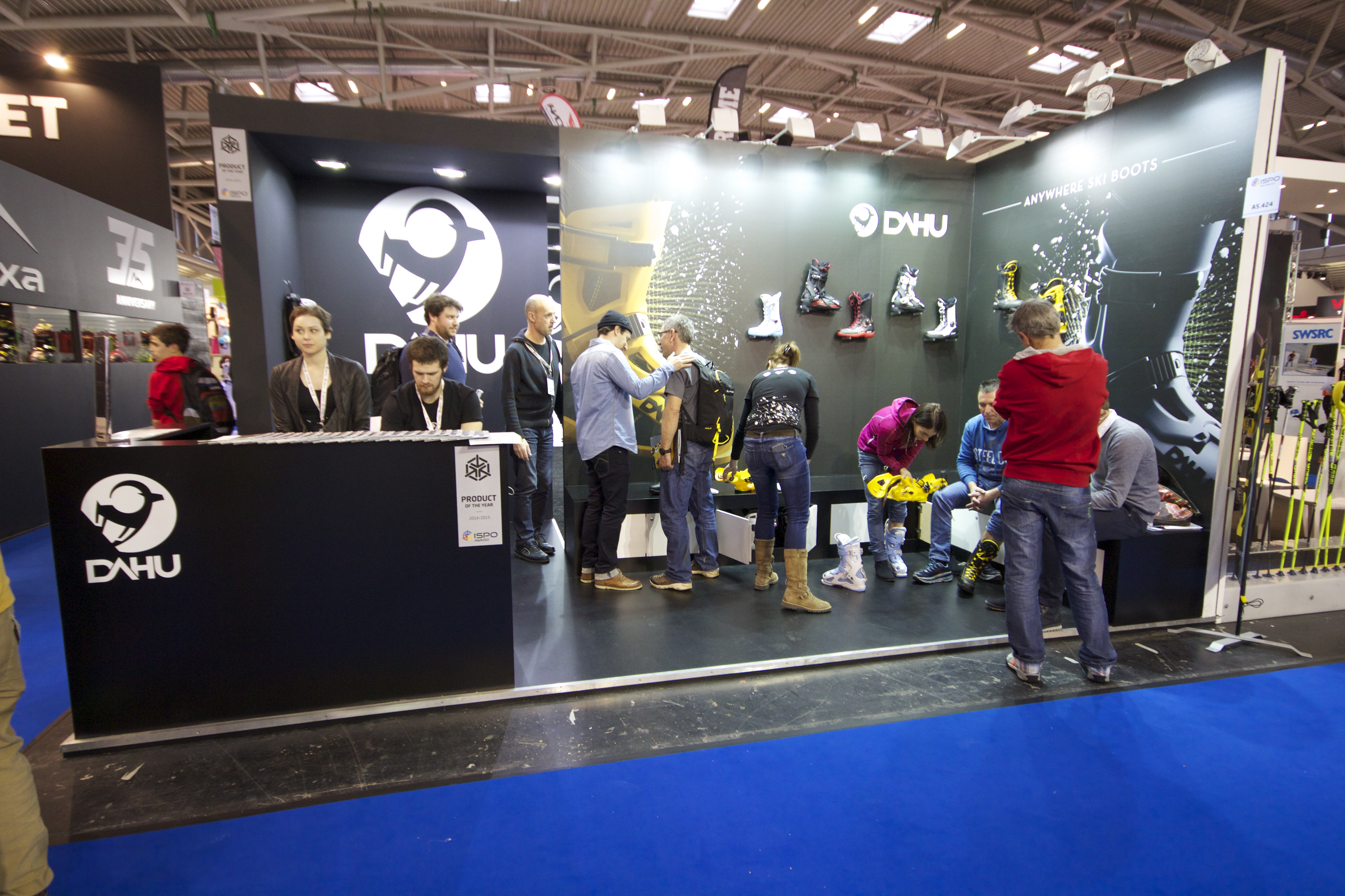 Pop-up & B2B Brand Activation